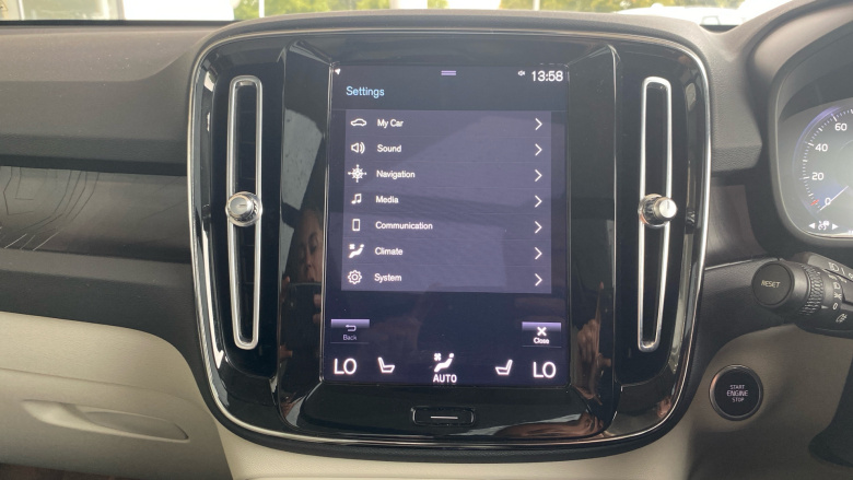 Volvo Xc40 1.5 T5 Recharge PHEV Ultimate Dark 5dr Auto Estate